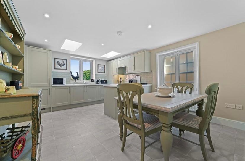 119 Northgate St - Delightful One Bedroom Apartment With Fantastic Living Space Bury St. Edmunds Esterno foto